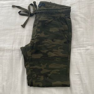 Sanctuary army print jogger sweatpants